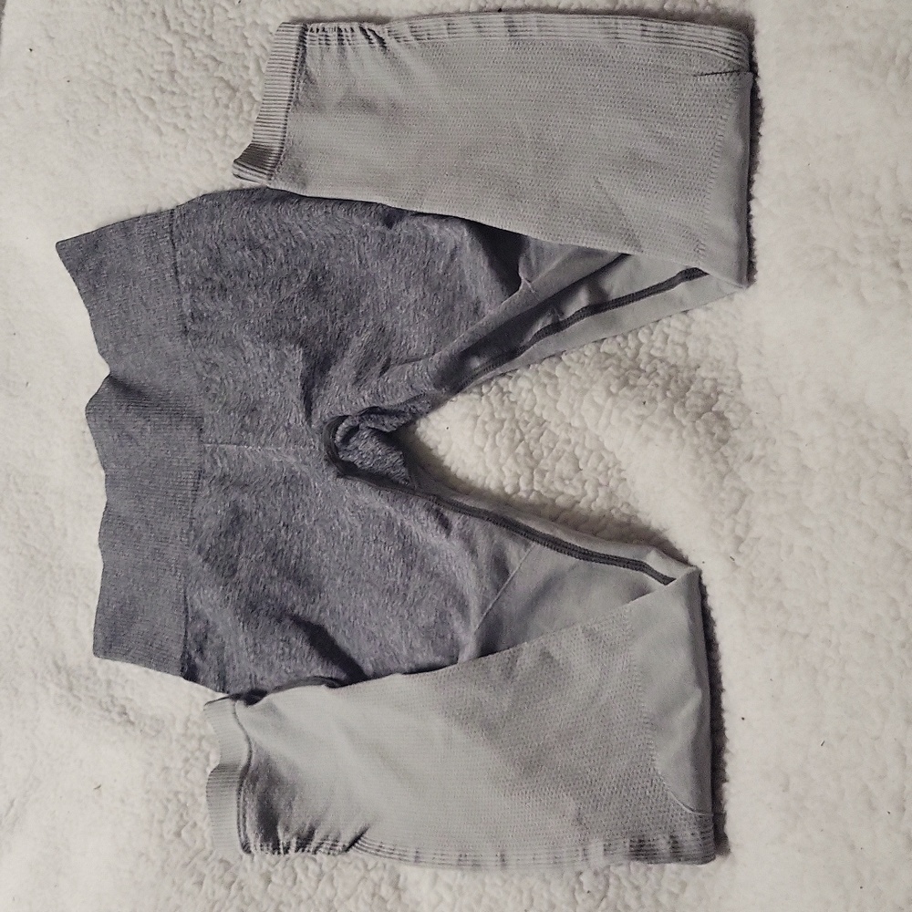 Womens small work out leggings